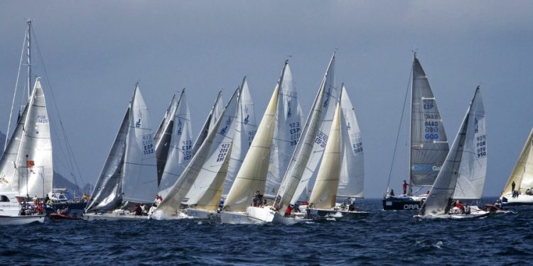 Dos campos de regata, en Vigo y en Baiona, para el Príncipe de Asturias