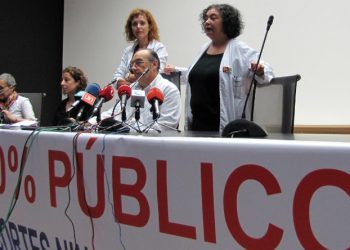 Inés Conde, enfermera: «Tuvimos que traer medicinas del Meixoeiro en nuestros coches»