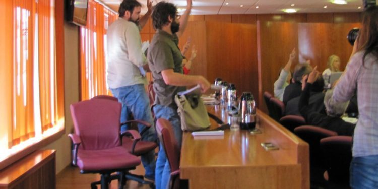 El grupo municipal Marea de Vigo abandona el pleno