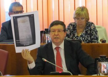 El PP de Vigo defiende el aparcamiento del hospital: «Las denuncias son patrañas»