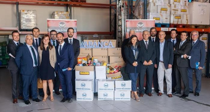 El Banco de Alimentos recibe 77 «cestas» de comida