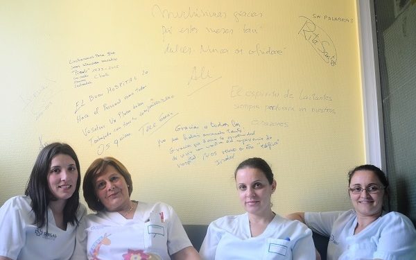 Los últimos del Xeral se despiden del Pirulí: “Aquí nacimos todos”