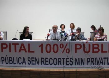 Rosa Iglesias, matrona: «No hay baños para lavar a los bebés, pondrán bañeras portátiles»