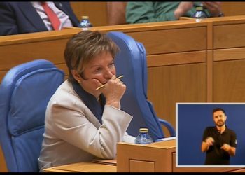 La Xunta admite que hubo Aspergillus en el hospital y la conselleira investiga filtraciones a la prensa