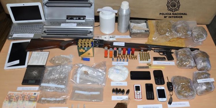 Un detenido en Valladares con 150.000 euros en heroína, cocaína y marihuana