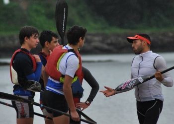 Vigo estrena club de piragüismo con el campeón del mundo Iván Alonso