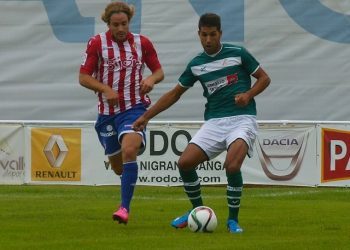 El Coruxo pone a prueba su liderato en Pasarón