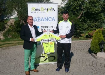 El Rías Baixas renueva al vigués Xoel Dias