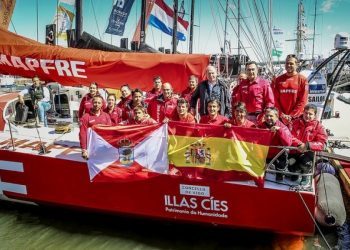 Abel Caballero y el rey Juan Carlos tratan en Vigo el regreso de la Volvo Ocean Race a la Ría