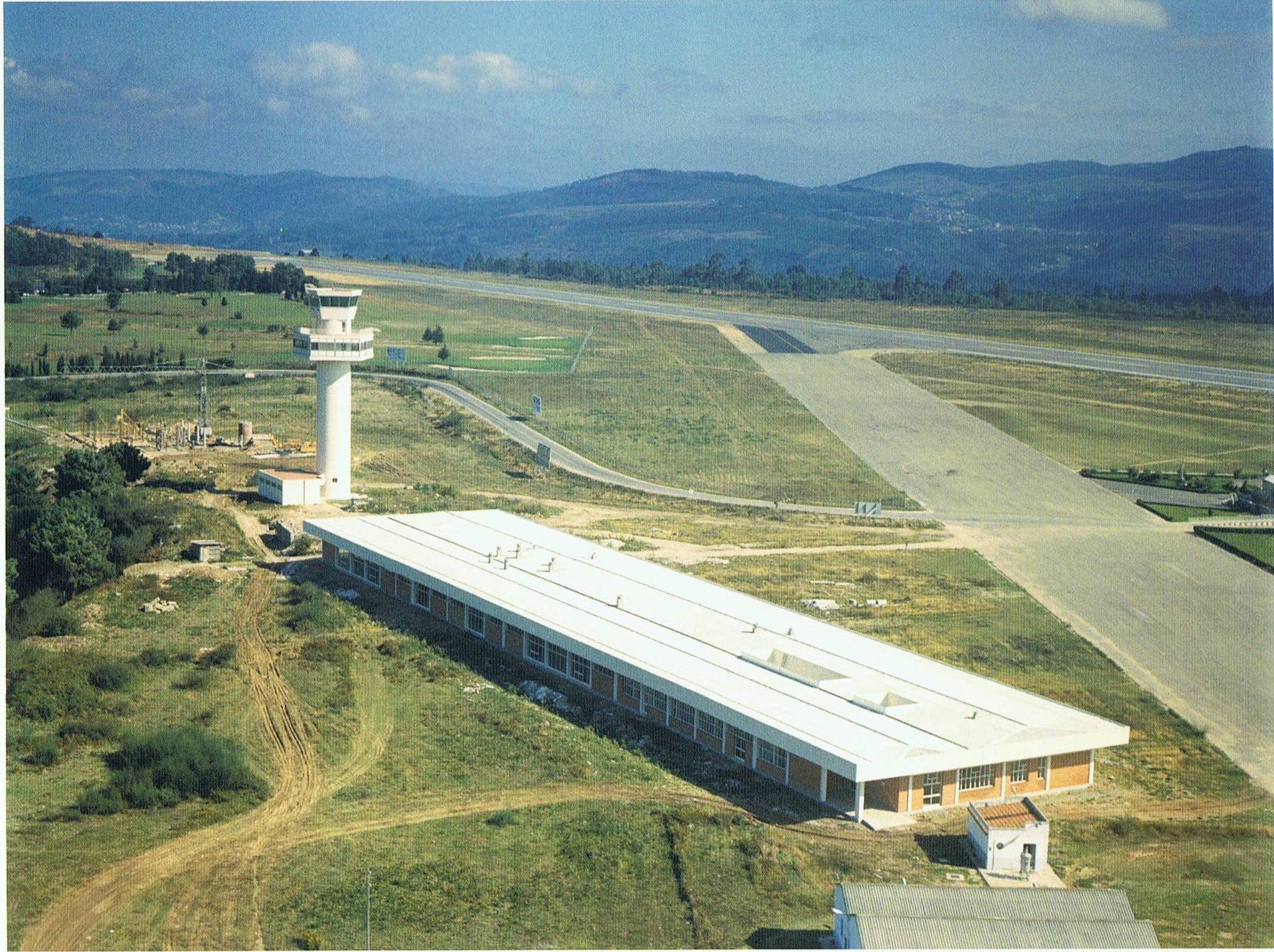 aerop. Construcción de la nueva terminal en los años 70