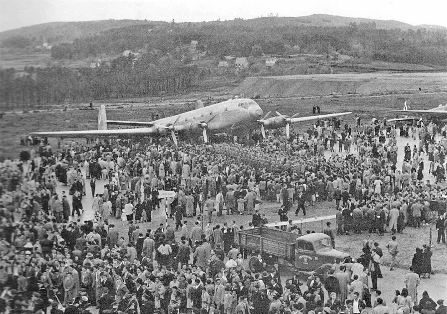 aerop. Inauguración del aeropuerto. 1954