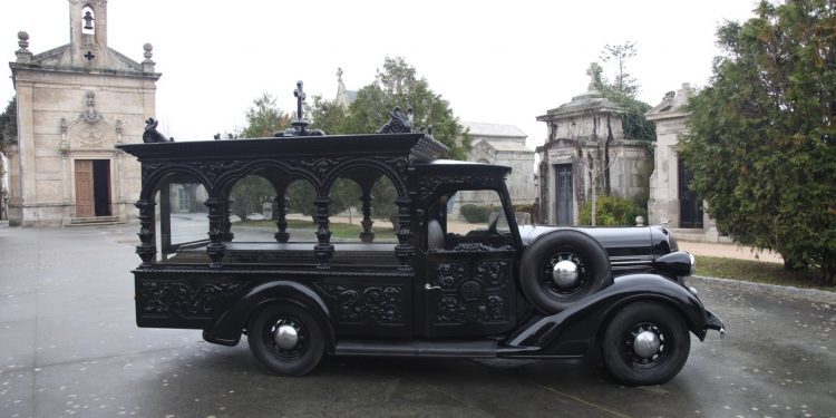 El cementerio de Pereiró revela sus secretos