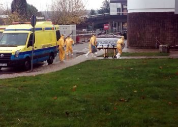 El paciente con un posible caso de ébola llegó a Galicia el lunes desde Guinea