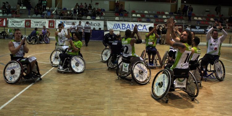 Un mal segundo cuarto sentencia al Amfiv en su debut