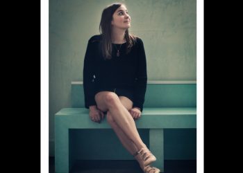 «Un rayo ultraviolenta», de Isa Fernández Reviriego