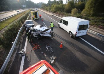Fallece un hombre en Ponteareas al colisionar dos coches