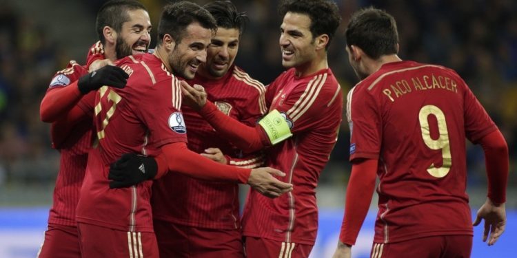 La magia de Nolito sostiene a España en Kiev