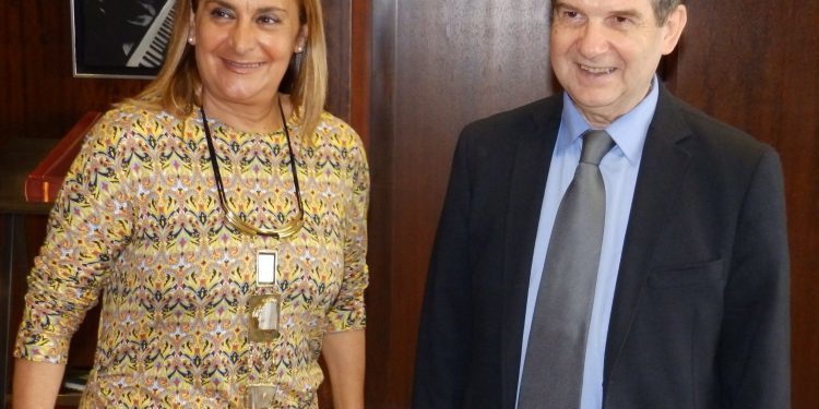 Concello y Diputación firman un acuerdo «histórico», «infinito» y de «justicia» para Vigo