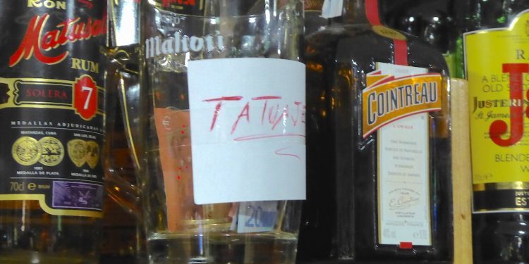 Una porra para un tatuaje