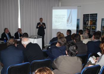 Catamarán ou veleiro polas Rías Baixas