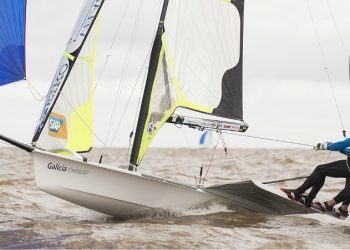 Carlos y Antón Paz caen a la octava posición en el Mundial 49er