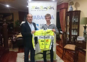 El ponteareano Álex Parga, primer refuerzo del Rías Baixas