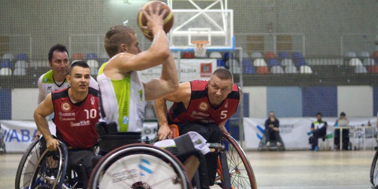 La falta de puntería condena al Amfiv