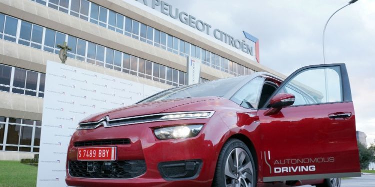 Así es el primer coche sin conductor de España «made in Vigo»