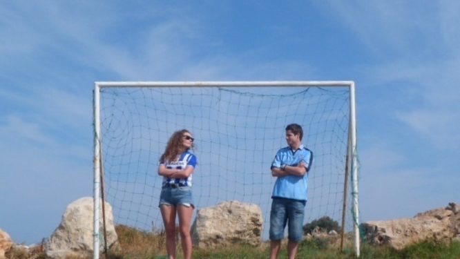 Cupido estaba en la grada de Marcador en un derbi