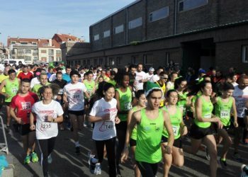 Cincocentos participantes e unha tonelada de alimentos en Nigrán