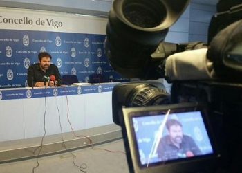 Marea apuesta por un nuevo Plan Xeral y celebra el fin de Porto Cabral