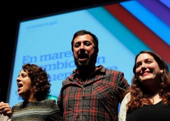 Seis mujeres y un hombre, de las Rías Baixas al Congreso