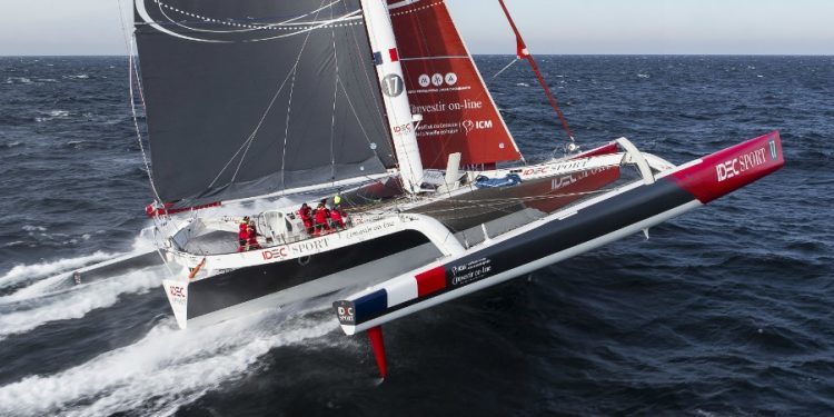 Alex Pella a bordo del “IDEC Sport” establece nuevo récord en el Índico