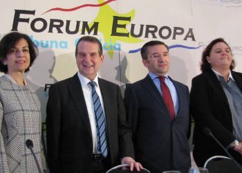 Caballero: «El apoyo de la Xunta duró lo mismo que el hielo en un “whisky on the rocks»