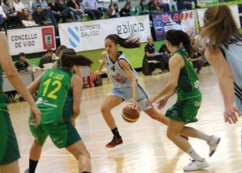 Al Celta Zorka se le apaga la luz en Navia (38-54)