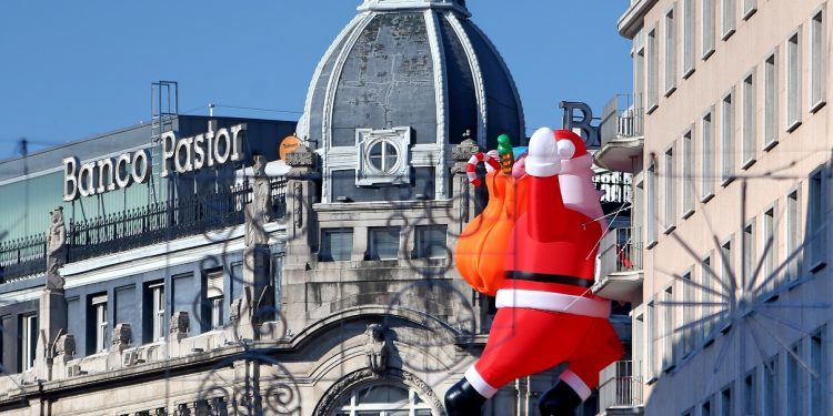 El «Súper Papá Noel» regresa para la Nochebuena
