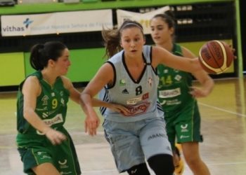 El Celta Zorka roza la gesta en la pista de uno de los líderes