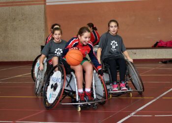 Carbajo Team, Hombres de Negro y Wheel Breakers, campeones del III Torneo 3×3 Solidario