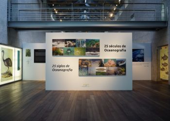 Os naufraxios e a historia dos faros, no Museo do Mar