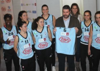 Mucha necesidad en los pabellones de Vigo