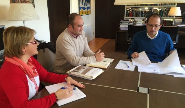 Mondariz solicita a colaboración da Xunta para a apertura da biblioteca e para a recuperación do patrimonio histórico