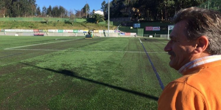 O Concello de Nigrán renova o campo de fútbol de Vilariño