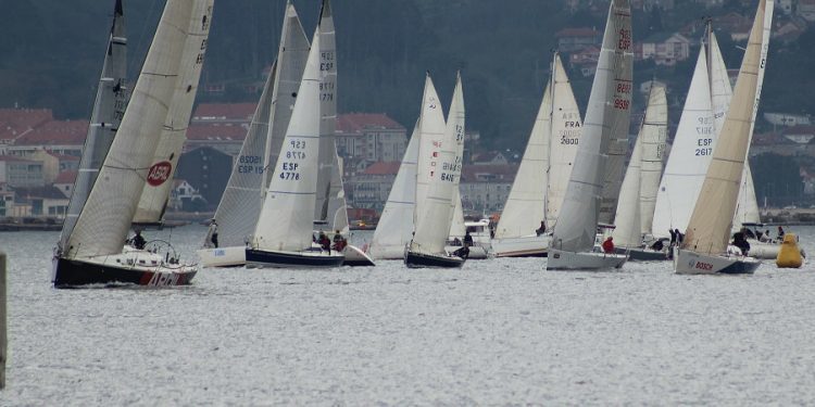 Trofeo Repsol de Cruceros para “Aceites Abril”, “Unus”, “Deep Blue” y “Droopy Uno”