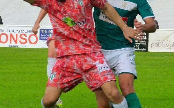 El Coruxo cae en Guijuelo víctima de una mala primera parte