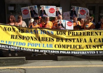 Los preferentistas de Vigo, “defraudados” por el rechazo a su demanda contra Caixanova