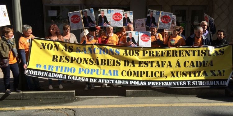Los preferentistas de Vigo, “defraudados” por el rechazo a su demanda contra Caixanova