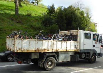 El segundo uso de una bicicleta conlleva una sonrisa de niño
