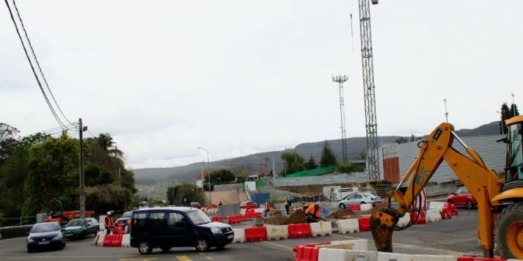 La rotonda del Mercadona entra en funcionamiento