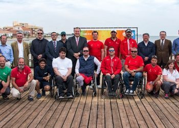 Los mejores patrones del Circuito Iberdrola 2.4mR acuden al Club Náutico Mar Menor
