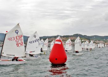 Las tripulaciones de Canido dominan en Baiona